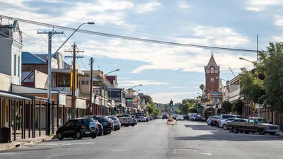A broken padlock symbolising the violation of trust in romantic relationships and emotional manipulation.