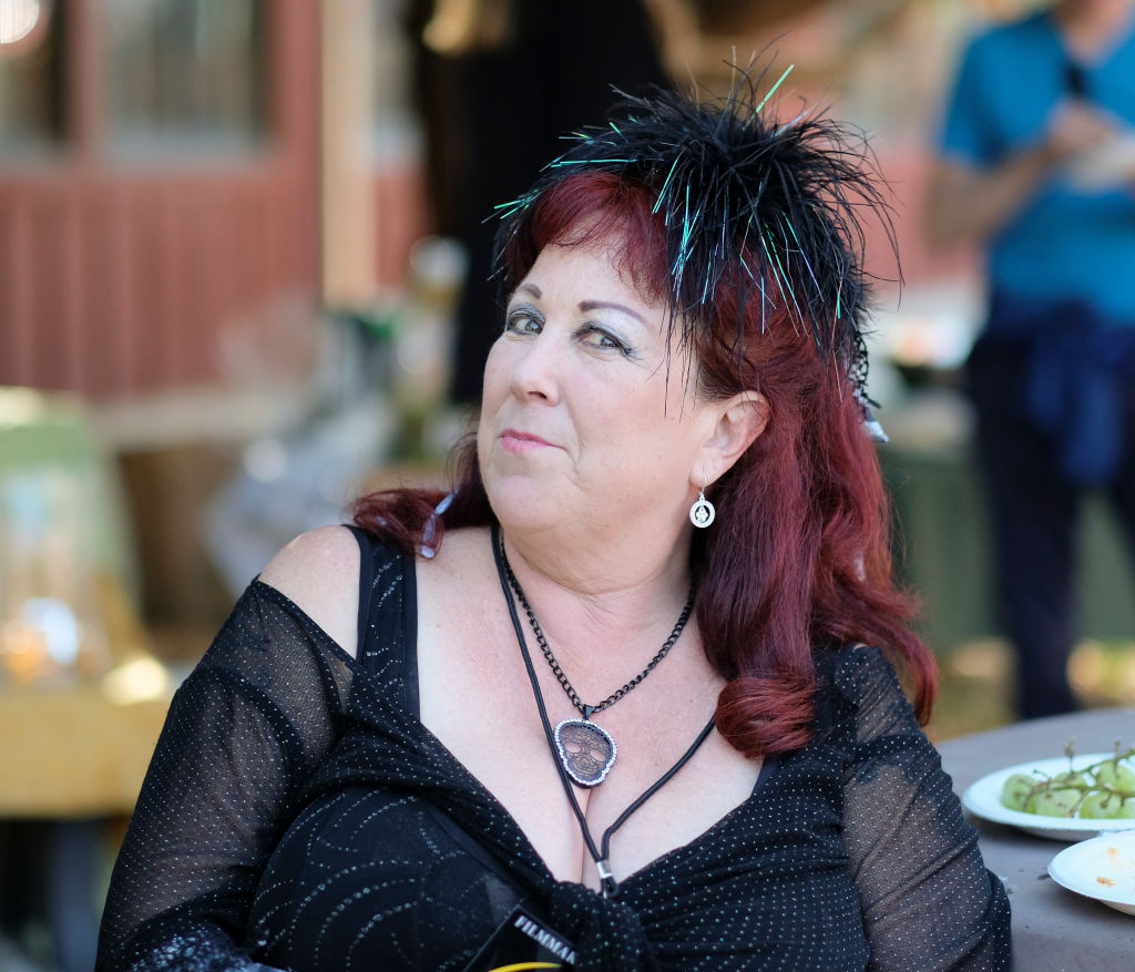 How much is Annie Sprinkle's net worth? Unveiling the astonishing figures!.