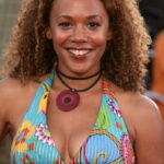 How much is Rachel True's net worth? Find out the surprising answer!.