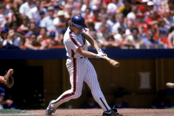 How much fortune did Gary Carter amass during his career?.